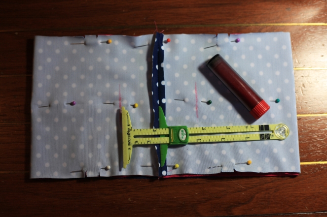 Sew Well:  Tutorial: Adding Pockets to a Knit Waistband